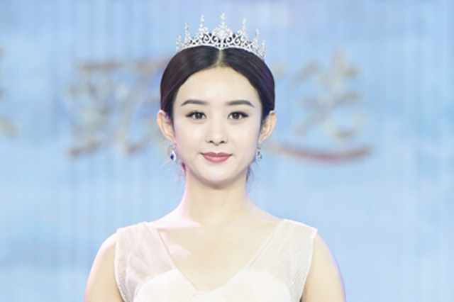 赵丽颖出演《女儿国》国王 百万珠宝皇冠加身贵气十足