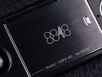 8848钛金手机卷土重来 镶满珠宝钻石就是高大上？