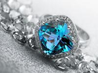 蓝宝石的由来及其历史传说