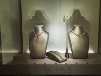 从珠宝到钟表、艺术玻璃 Damiani更多元化产品布局