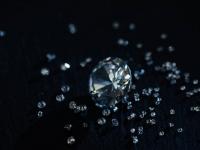 2022年10月10日培育钻石板块走弱报1016.60点 跌幅达2.07%